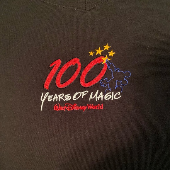 Ladies Walt Disney World 💯 Years of Magic Shirt Size M- NWOT - Picture 3 of 4